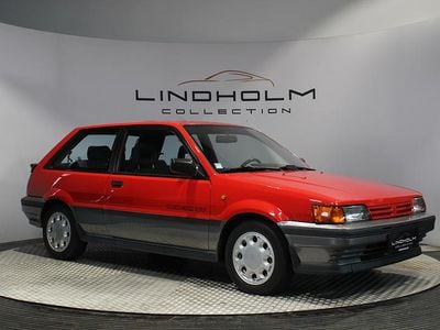 Rød Brugt 1988 Nissan Sunny | 119.900 kr.