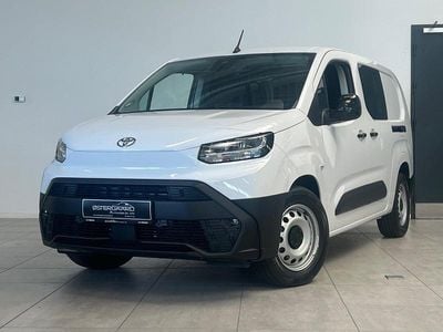Hvid Ny 2025 Toyota Proace City Van | 187.700 kr.