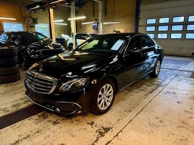 Mercedes E220