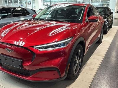 Rødmetal Brugt 2021 Ford Mustang Mach-E Standard Range SUV | 214.900 kr. (Lidt for dyr)