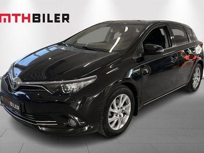 Gråmetal Brugt 2015 Toyota Auris Hybrid H2 Hatchback | 109.900 kr. (Lidt for dyr)