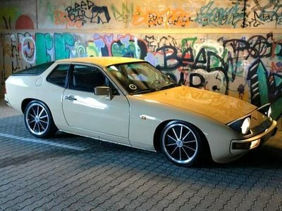 Brugt Porsche 924 1980 Guld Coupe