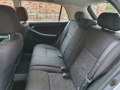 Lysblåmetal Brugt 2004 Toyota Corolla Terra Hatchback | 19.900 kr. (Fair pris)