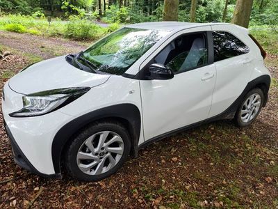 Brugt 2023 Toyota Aygo Hatchback | 155.000 kr. (Lidt for dyr)