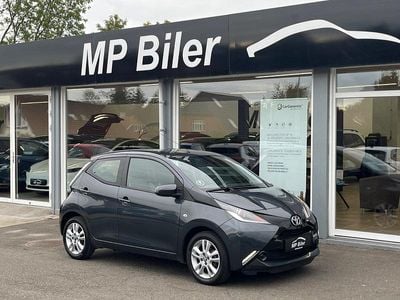 Koksmetal Brugt 2018 Toyota Aygo X-cite Hatchback | 84.900 kr. (Fair pris)