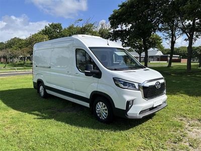 Hvid Ny 2025 Maxus eDeliver 9 Van | 498.885 kr.