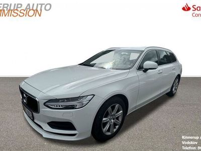 Hvid Brugt 2018 Volvo V90 Momentum Stationcar | 169.900 kr.