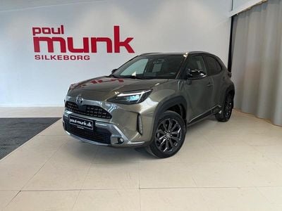 Brugt Toyota Yaris Hybrid 116 HK (85 kW) 2022 Mørkgrønmetal