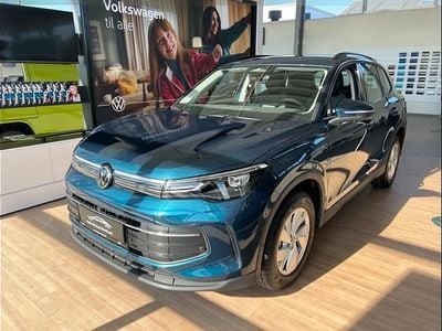 Blåmetal Ny 2025 VW Tiguan Business SUV | 563.255 kr.