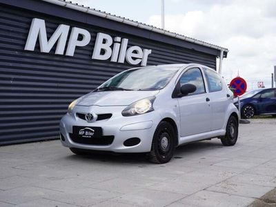 Sølvmetal Brugt 2009 Toyota Aygo Hatchback | 9.900 kr. (God pris)