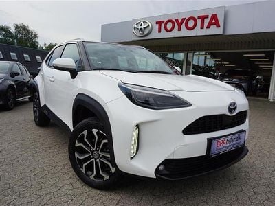 Brugt Toyota Yaris Cross Style 116 HK (85 kW) 2022 040 pure white SUV