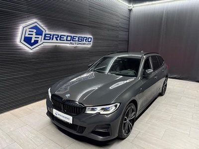 Gråmetal Brugt 2021 BMW 330e M Sport Stationcar | 379.500 kr. (Dyr)