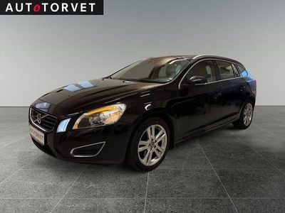 Sort Brugt 2011 Volvo V60 Summum Stationcar | 79.700 kr.