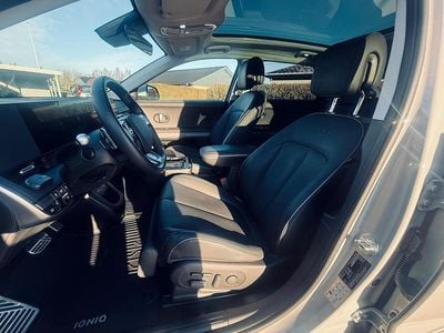 Grå Brugt 2025 Hyundai Ioniq Ultimate Hatchback | 315.000 kr. (Lidt for dyr)