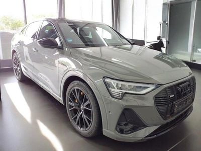 Gråmetal Brugt 2022 Audi e-tron Black Edition SUV | 419.900 kr. (Lidt for dyr)