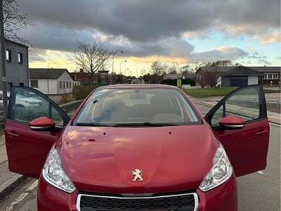 Brugt Peugeot 208 82 HK (60 kW) 2014 Rød Hatchback
