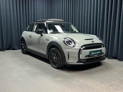 Moonwalk grey Brugt 2022 Mini Cooper SE Hatchback | 169.900 kr. (Lidt for dyr)