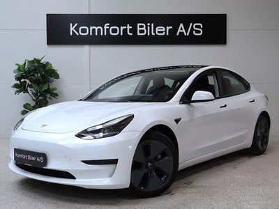 Hvid Brugt 2021 Tesla Model 3 Standard Range Sedan | 179.900 kr. (Fair pris)