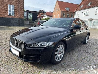 Brugt Jaguar XE Pure 180 HK (132 kW) 2017 Sort Sedan