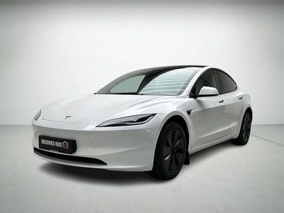 Hvid Brugt 2024 Tesla Model 3 Long Range RWD Sedan | 329.900 kr.