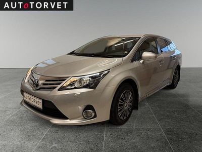 Sølvmetal Brugt 2013 Toyota Avensis Touch Stationcar | 69.700 kr.