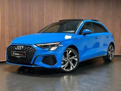 Blå Brugt 2022 Audi A3 Sportback e-tron S-Line Sedan | 349.995 kr.