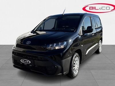 Ktv absolute black Ny 2025 Toyota Proace City Van | 210.000 kr.