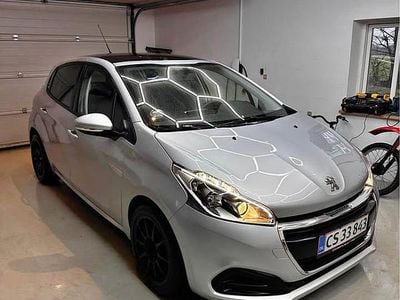 Brugt Peugeot 208 Allure Sky 100 HK (73 kW) 2016 Grå Hatchback