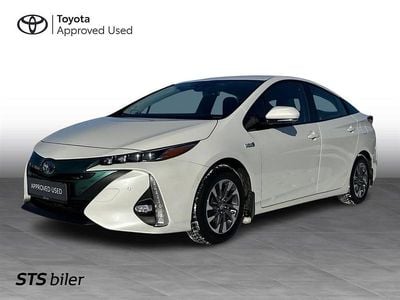 Brugt Toyota Prius H3 122 HK (89 kW) 2020 Pearl white Hatchback