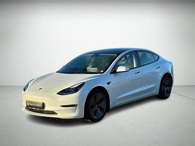 Hvidmetal Brugt 2022 Tesla Model 3 Long Range AWD Sedan | 239.990 kr. (Fair pris)