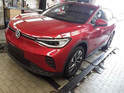 Rødmetal Brugt 2025 VW ID.4 Style SUV | 329.800 kr. (Fair pris)