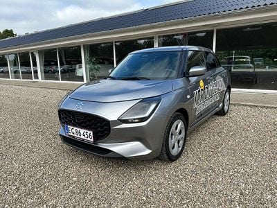 Premium silver Ny 2025 Suzuki Swift Hatchback | 184.900 kr. (Fair pris)