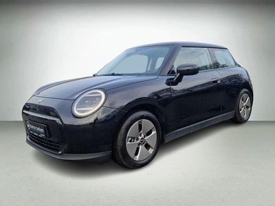 Sort Brugt 2024 Mini Cooper Classic Hatchback | 199.400 kr. (Dyr)