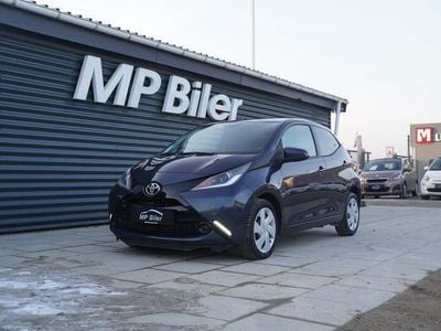 Blåmetal Brugt 2015 Toyota Aygo X-play Hatchback | 74.700 kr. (Fair pris)