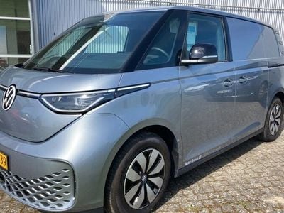 Sølvmetal Ny 2025 VW ID. Buzz Pro Van | 370.000 kr.