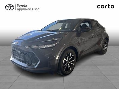 1g3 ash grey Ny 2025 Toyota C-HR Style SUV | 330.000 kr.