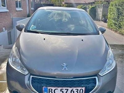 Grå Brugt 2013 Peugeot 208 Hatchback | 27.000 kr. (Fair pris)
