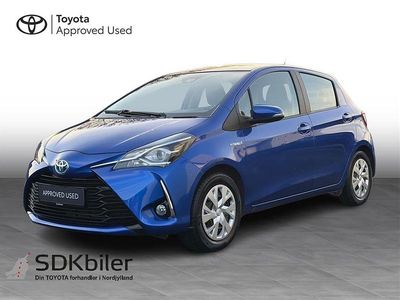 Blå metal (hydro blue) Brugt 2018 Toyota Yaris Hybrid H2 Hatchback | 119.900 kr. (Lidt for dyr)