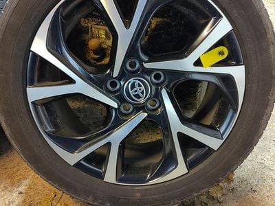 Hvid Brugt 2020 Toyota C-HR Multidrive S SUV | 155.700 kr. (God pris)