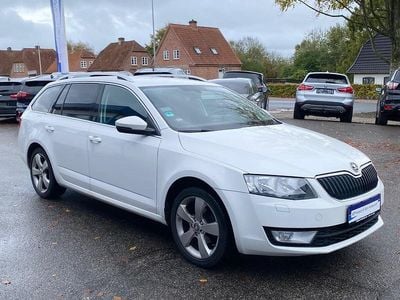 Brugt Skoda Octavia Elegance 105 HK (77 kW) 2014 Hvid Stationcar