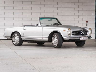 Hvid Brugt 1964 Mercedes 230 Cabriolet | 548.000 kr.