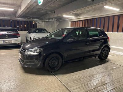 Sort Brugt 2012 VW Polo Comfortline Hatchback | 39.500 kr. (Fair pris)