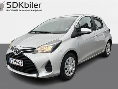 Brugt Toyota Yaris T2 69 HK (50 kW) 2015 Sølv Hatchback