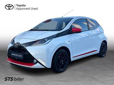 Hvid Brugt 2016 Toyota Aygo x-press Hatchback | 67.500 kr. (Fair pris)