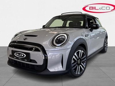 White silver Brugt 2022 Mini Cooper SE Hatchback | 164.900 kr. (Fair pris)