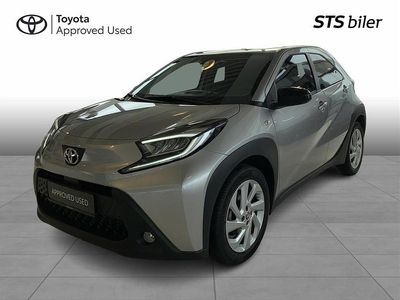Sølvmetal Brugt 2024 Toyota Aygo X Active SUV | 149.900 kr. (Lidt for dyr)