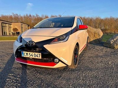 Brugt Toyota Aygo 69 HK (50 kW) 2017 Hvid Hatchback