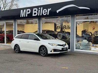 Hvid Brugt 2018 Toyota Auris Hybrid H2 Stationcar | 134.900 kr. (Fair pris)