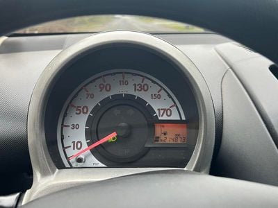 Grå Brugt 2006 Peugeot 107 Comfort Hatchback | 14.999 kr. (Fair pris)