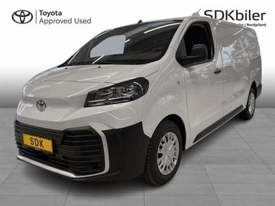 Icy white Ny 2024 Toyota Proace Comfort Van | 269.900 kr.